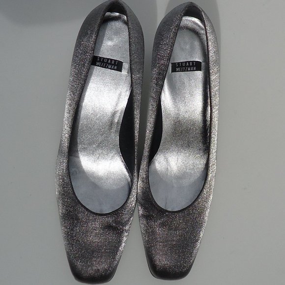 SIZE 9.5 B. Stuart Weitzman dressy satin shoes. - Picture 2 of 16